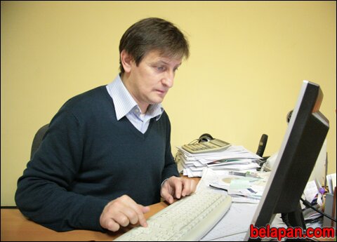 Ярослав Романчук ответчает на вопросы читателей Naviny.by
