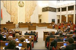 Женщины в парламенте: мужчины-депутаты не хотят делиться властью
