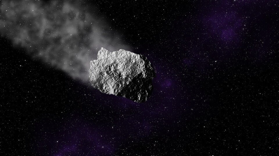 К Земле приближается метеорит в два раза больший, чем упавший в Челябинске