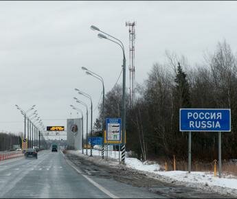 Въезд иностранцев в Россию через Беларусь объявили вне закона