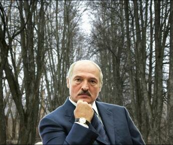 Хроники заБеларусь. Лукашенко шевелит хмызняк