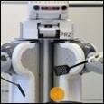 Немецкие роботы умеют печь блины и ремонтировать спутники