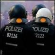 В крупных европейских городах Первомай «отметили» демонстрациями и столкновениями с полицией