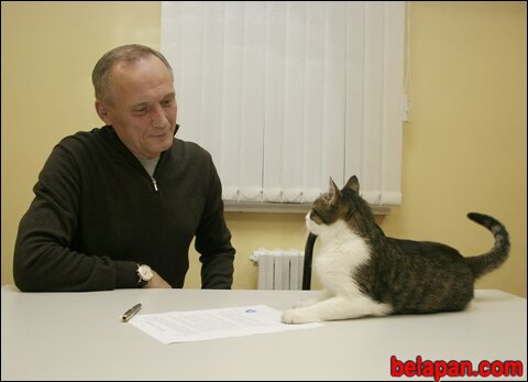 Владимир Некляев и кот Барсик подписали меморандум