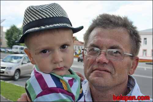 Владимир Чайчиц и его внук Ян