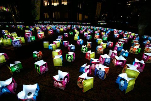 В Японии и Южной Корее было сделано несколько тысяч фонариков