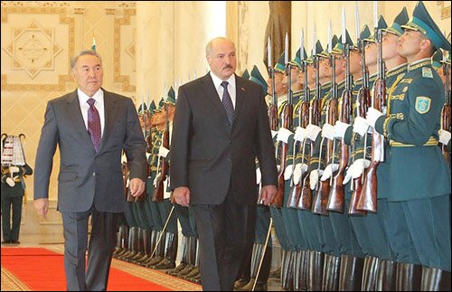 Александр Лукашенко и Нурсултан Назарбаев. Фото БЕЛТА
