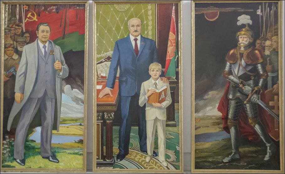 Картина Лукашенко и Колей
