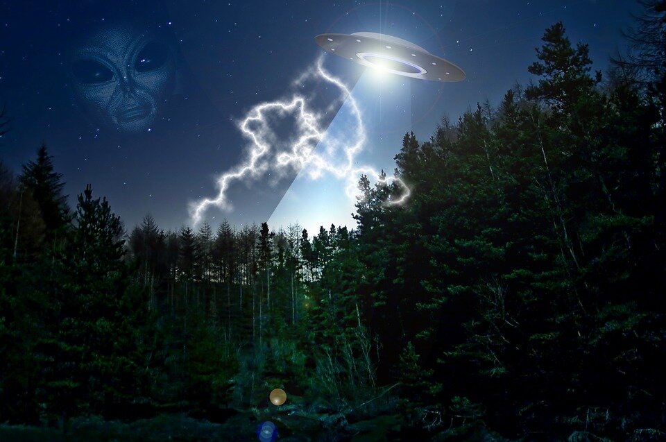 Уфологи вновь бьют тревогу: 9 или 10 ноября на Землю приземлится НЛО с пришельцами