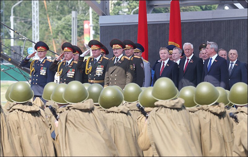 Военный парад на День Независимости в Минске