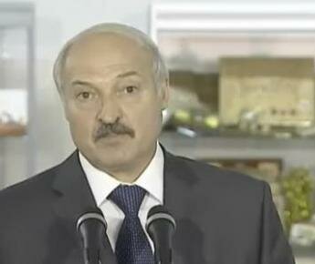 Лукашенко: за рост цен в связи с деноминацией оторвем головы