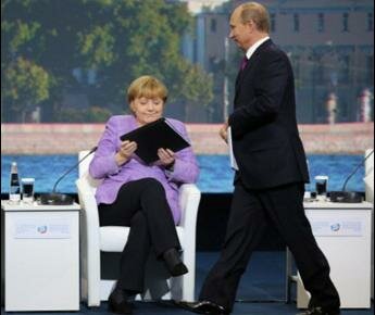 В ЕС считают, что для России Ангела Меркель главный враг