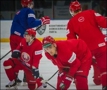 Сборная Беларуси по хоккею подверглась обыску во Франции