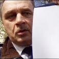 Лебедько передал Шуневичу чистый лист бумаги — для рапорта об отставке